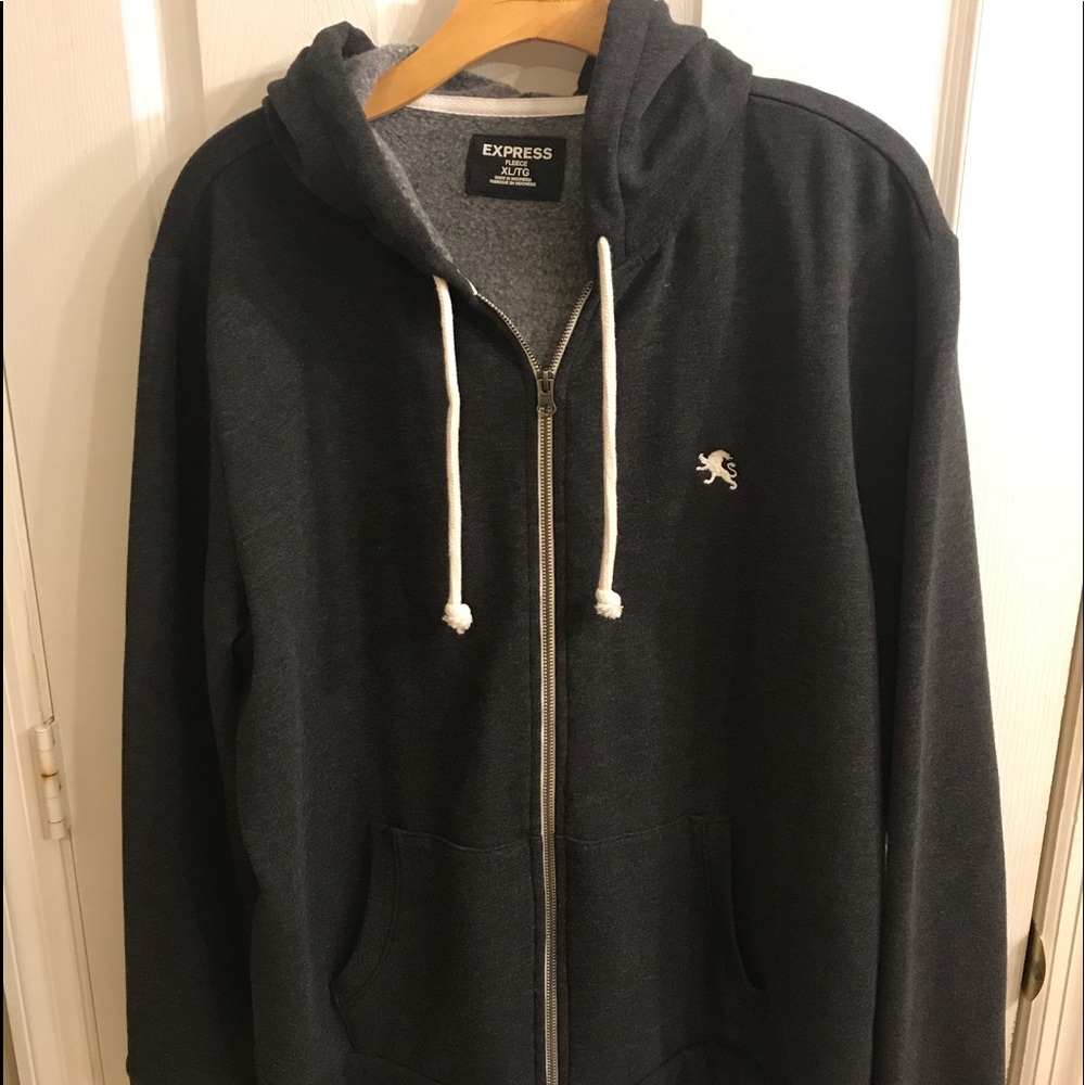 Express half zip
